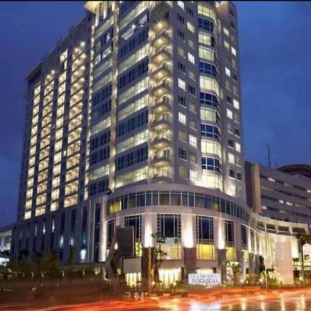 Two Bedroom Apartment At El Royale Hotel Bandung Exterior photo
